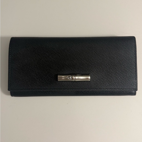 Longchamp Wallet - Picture 2 of 14